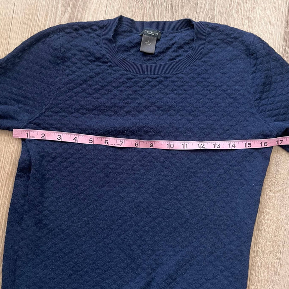 Ann Taylor Small Navy Knit Short Sleeve Knit Sweater Shirt - Picture 5 of 8